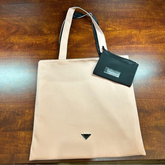 Prada Reversible Soft Pink/Black Tote with Black Coin Purse NEW - Picture 2 of 6